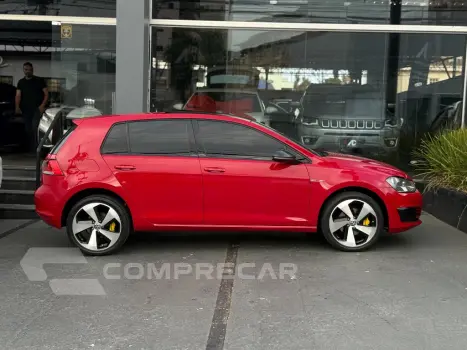 Golf Comfortline 1.4 TSI 140cv Aut.