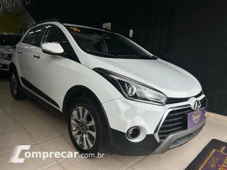 Hyundai HB20X 1.6 16V Premium 4 portas