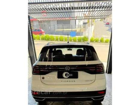 T-CROSS 1.0 200 TSI TOTAL FLEX COMFORTLINE AUTOMÁTICO