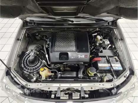 Hilux SW4 SRV D4-D 4x4 3.0 TDI Dies. Aut