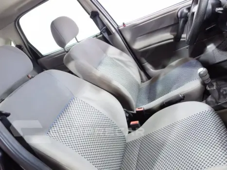 CLASSIC - 1.0 MPFI LS 8V 4P MANUAL