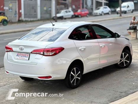 YARIS 1.5 16V FLEX SEDAN XL LIVE MULTIDRIVE