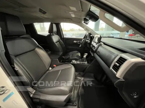 TRITON 2.4 Biturbo CD Hpe-s 4X4