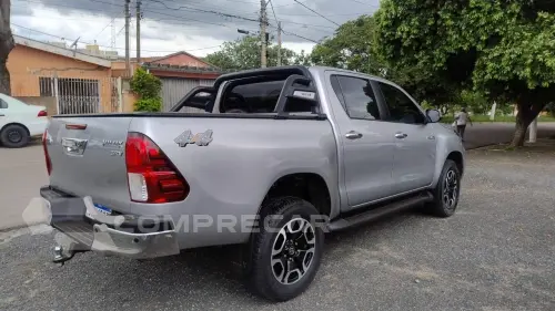 Hilux Caminhonete 2.8 16V SRV 4X4 DIESEL CABINE DUPLA AUTOMÁ