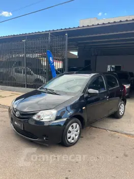 Toyota ETIOS 1.5 XS 16V 4 portas