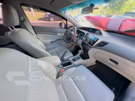Civic 1.8 16V 4P FLEX LXL AUTOMÁTICO