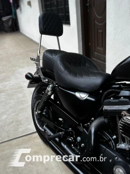 Sportster Iron 883