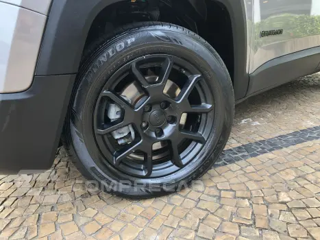 Renegade 1.8 16V Flex Sport 4P Automático