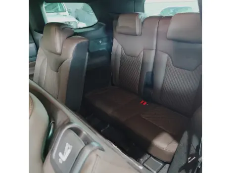 COMMANDER 2.2 TURBO DIESEL OVERLAND AT9