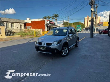 Renault SANDERO 1.6 Stepway 16V 4 portas