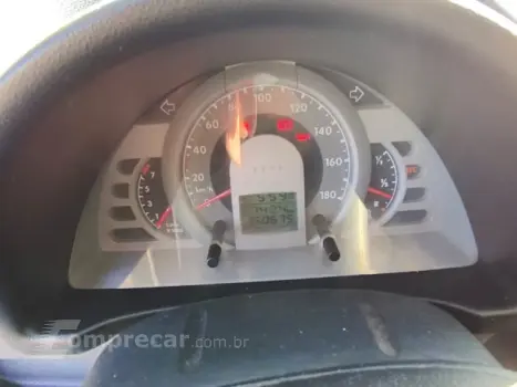 FOX - 1.0 MI 8V 4P MANUAL