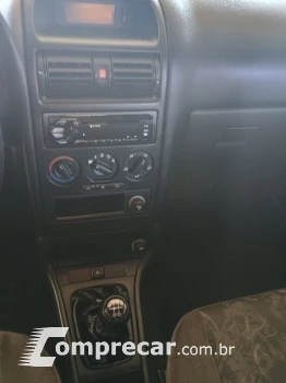 Astra sedan 1.8