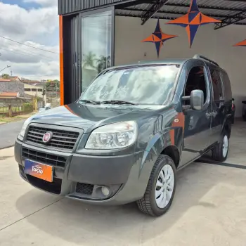 Fiat Doblo ESSENCE 1.8 Flex 16V 5p 4 portas