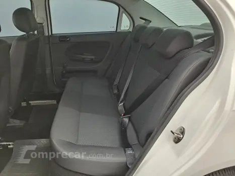 VOYAGE 1.0 12V MPI TOTALFLEX 4P MANUAL