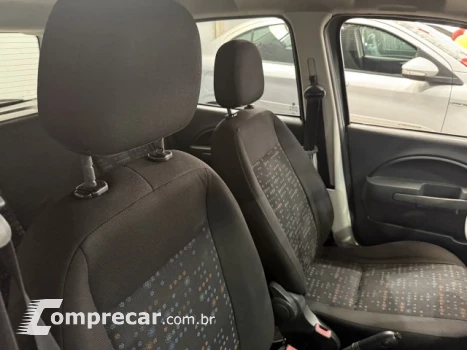 UNO - 1.0 EVO VIVACE 8V 4P MANUAL
