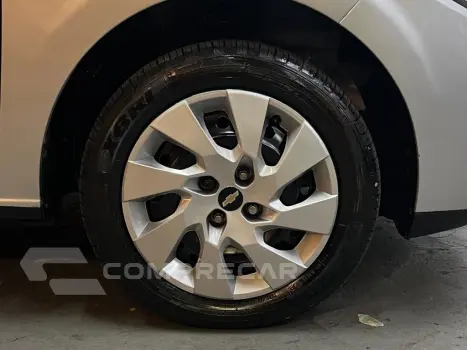 ONIX 1.4 MPFI LT 8V FLEX 4P AUTOMÁTICO