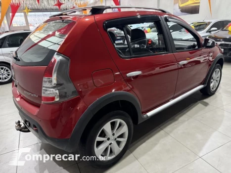 SANDERO - 1.6 STEPWAY 16V 4P AUTOMÁTICO