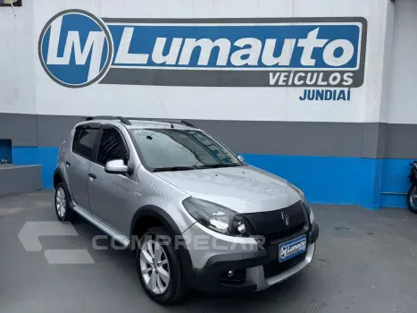 Renault SANDERO 1.6 Stepway 8V 4 portas