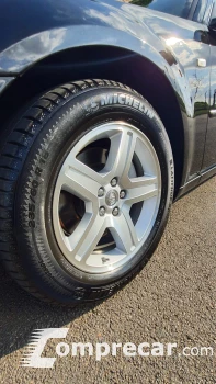 300 C 5.7 Hemi Sedan V8 16V