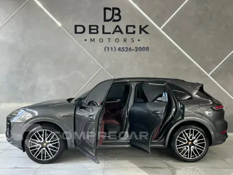 PORSCHE Cayenne 3.0 V6 (Híbrido) 4 portas