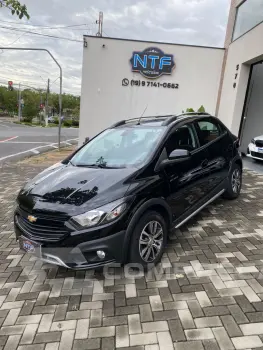 CHEVROLET ONIX HATCH ACTIV 1.4 8V Flex 5p Mec. 4 portas