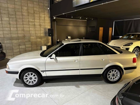 80 2.6 E V6 GASOLINA 4P AUTOMÁTICO