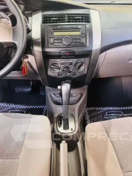 LIVINA 1.8 SL 16V