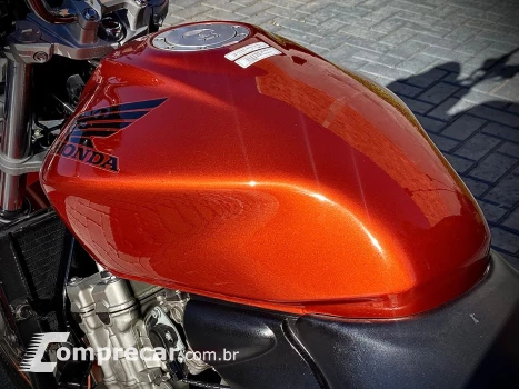 CB 600F HORNET