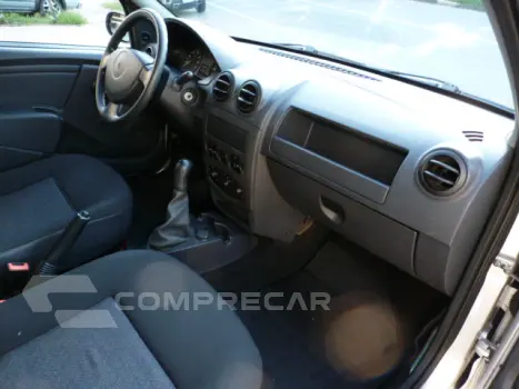 LOGAN 1.0 Authentique 16V