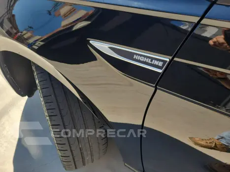 VIRTUS Highline 200 TSI 1.0 Flex 12V Aut