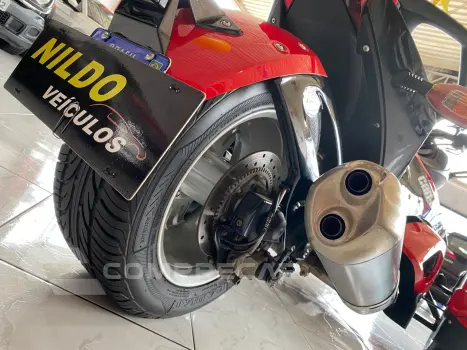 Triciclo Spyder 990 RS