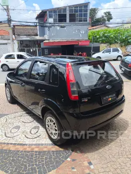 FIESTA 1.6 MPI Class Hatch 8V