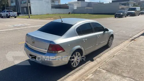 VECTRA 2.0 MPFI Elite 8V