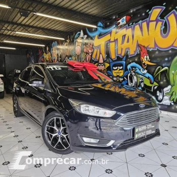 FORD FOCUS TI AT 2.0 HC 4 portas