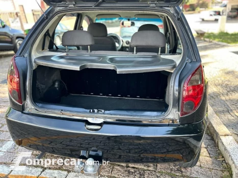 Celta Spirit/ LT 1.0 MPFI 8V FlexP. 5p