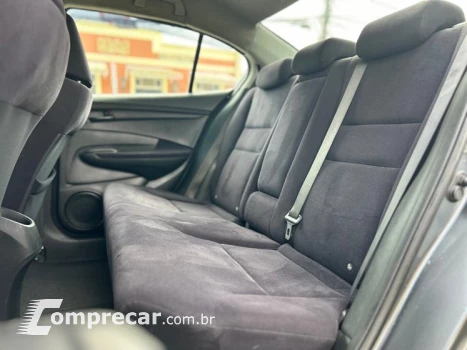CITY 1.5 LX Sedan 16V