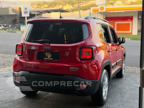 Renegade Longitude 1.8 4x2 Flex 16V Aut.