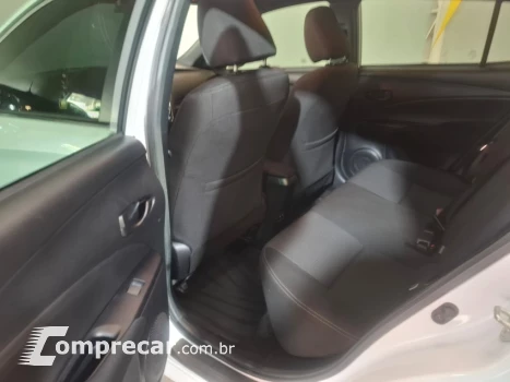 YARIS 1.5 16V Sedan XL Live