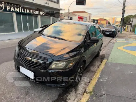 CHEVROLET ONIX 10MT JOYE 4 portas