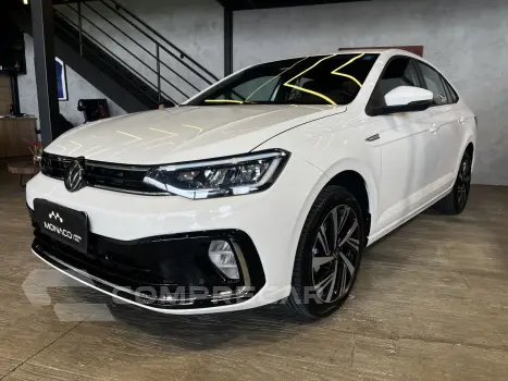 Volkswagen Virtus 1.0 4P 200 TSI FLEX HIGHLINE AUTOMÁTICO 4 portas