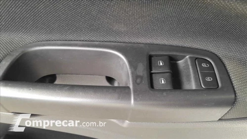 VOYAGE 1.0 12V MPI TOTALFLEX 4P MANUAL