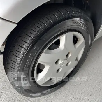 Celta Spirit/ LT 1.0 MPFI 8V FlexP. 5p