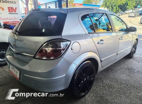 VECTRA 2.0 MPFI GT Hatch 8V
