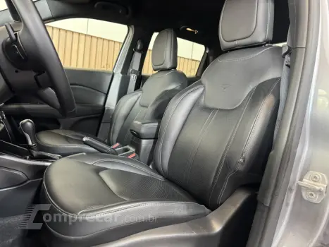 TORO 1.3 TURBO 270 FLEX VOLCANO AT6