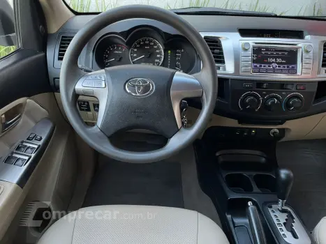 HILUX SW4 2.7 SR 7 LUGARES 4X2 16V FLEX 4P AUTOMÁTICO