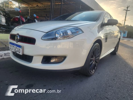 Fiat BRAVO 1.8 Sporting 16V 4 portas
