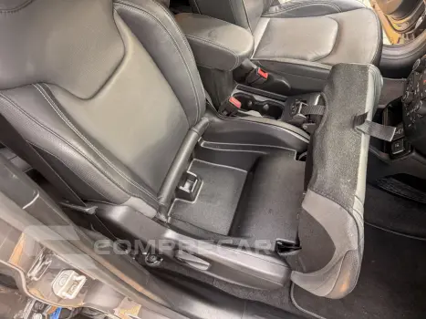 RENEGADE 1.8 16V Longitude