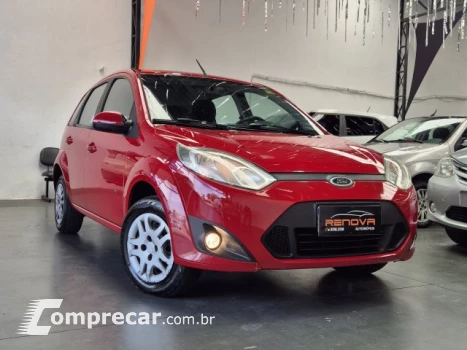 FORD FIESTA HATCH - 1.0 ROCAM SE PLUS 8V 4P MANUAL 4 portas