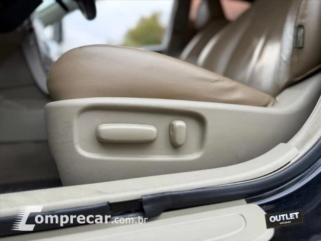 COROLLA 2.0 ALTIS 16V FLEX 4P AUTOMÁTICO