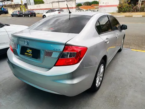 Civic Sedan LXS 1.8/1.8 Flex 16V Aut. 4p